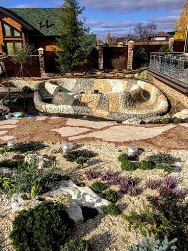 Kamenclub.ru: Песчаник брусчатка (Готика) art PSG-L-01  купить в Махачкале    2300 руб/кв.м   фото КАМЕНЬ КЛУБ