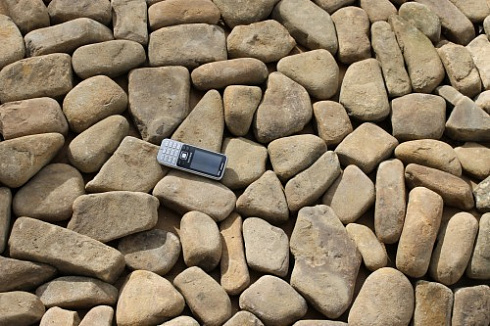 Kamenclub.ru: Песчаник брусчатка  купить в Махачкале    5 500 руб/т   фото КАМЕНЬ КЛУБ