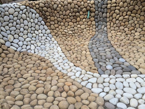 Kamenclub.ru: Песчаник ядра, фр. 100-300 мм  купить в Махачкале песчаник бежевый серый рыжий речная галька 5 000 руб/т   фото КАМЕНЬ КЛУБ