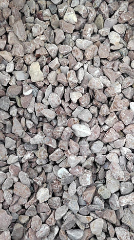 Kamenclub.ru: Мраморная крошка (щебень галтованный розовый) фр.20-40 мм.  купить в Махачкале мрамор розовый, красный оголтованный округлый щебень  15000 руб/т   фото КАМЕНЬ КЛУБ