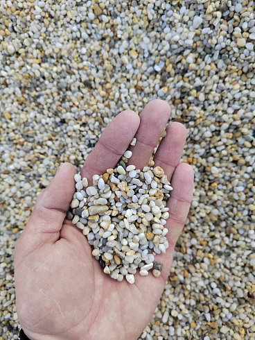 фото Галька крымская жемчужная фр. 3-5 мм. купить в Махачкале  в интернет-портале КАМЕНЬ КЛУБ