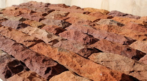 Kamenclub.ru: Песчаник (красный дракон) art PSK-5-03  купить в Махачкале    3350 руб/кв.м   фото КАМЕНЬ КЛУБ