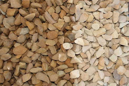 Kamenclub.ru: Щебень крошка желтый (песчаник) фр. 20-40 мм.  купить в Махачкале песчаник бежевый рыжий каменная крошка песчаника 9500 руб/т   фото КАМЕНЬ КЛУБ