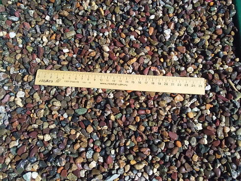 Kamenclub.ru: Галька речная окат цветная фр.5-10 мм. купить  в Махачкале галька речная белый, серый, красноватый, синий, темно-серый речная окатанная галька декоративная 6800 руб/т   фото КАМЕНЬ КЛУБ
