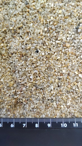 Кварцевый песок для площадок фр. 0,8 - 2 мм.  купить в Махачкале фото Камень Клуб