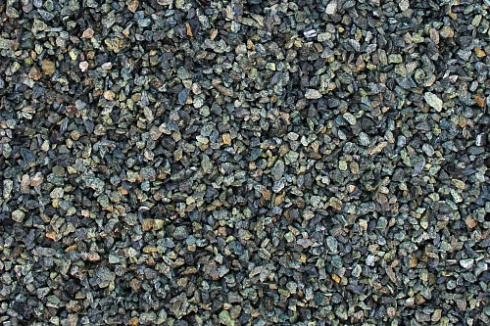 Kamenclub.ru: Щебень крошка зеленый (змеевик) фр. 10-20 мм.  купить в Махачкале змеевик зеленый, салатовый декоративная ландшафтная каменная крошка щебня 7 200 руб/т   фото КАМЕНЬ КЛУБ