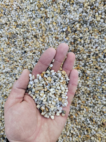 фото Галька крымская жемчужная фр. 3-5 мм. купить в Махачкале  в интернет-портале КАМЕНЬ КЛУБ